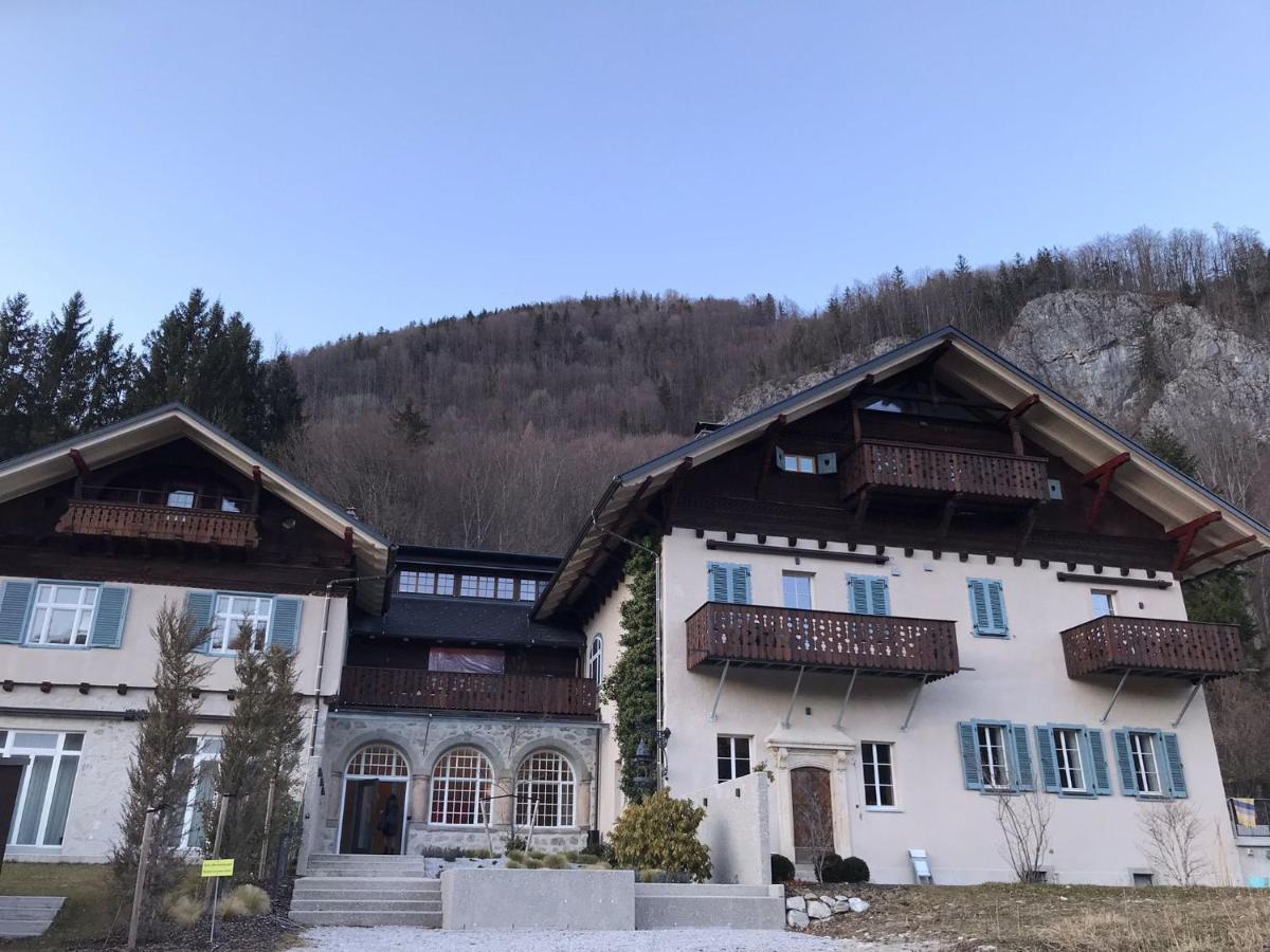 Apartment In Historischer Villa Mit Parkplatz Grünau im Almtal Eksteriør bilde